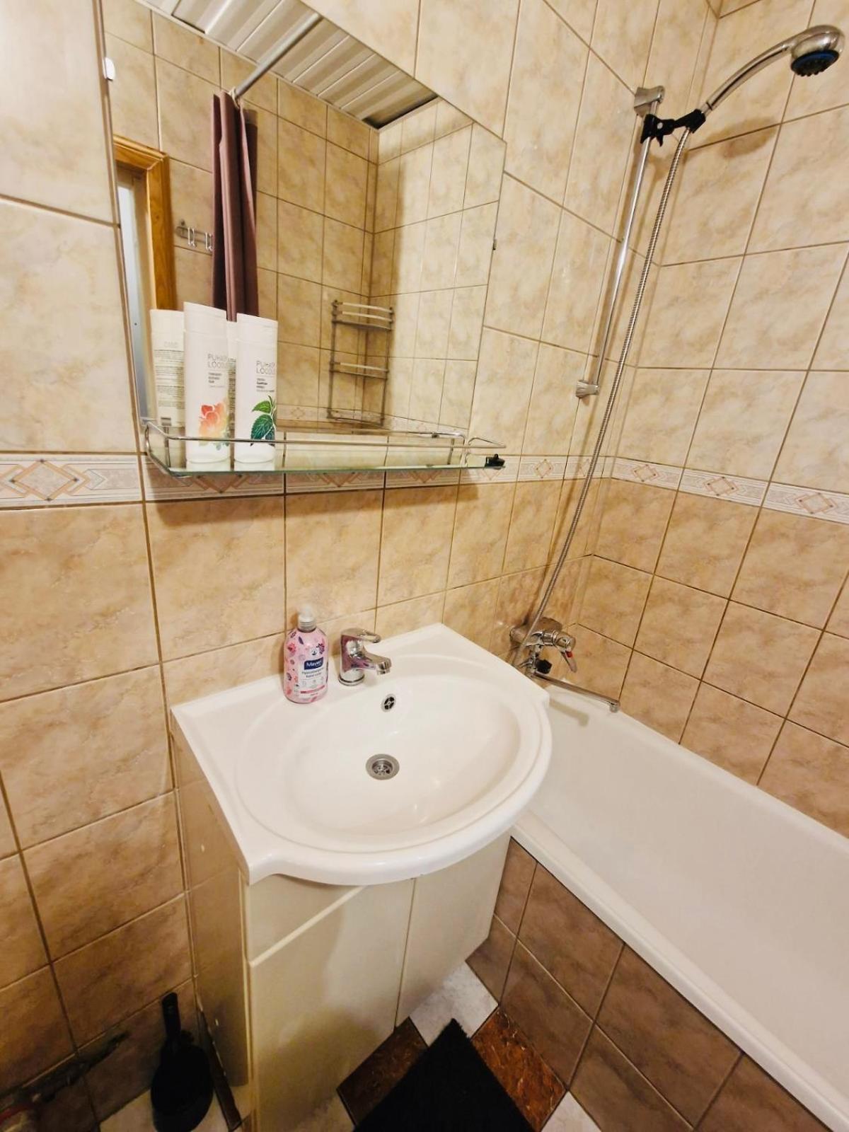 Tallinnhousing Studio For 4 With Free Parking Esterno foto